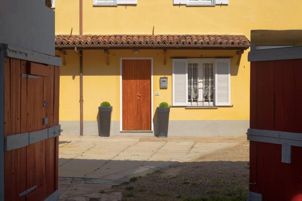 Maria'S Bed - Intero Alloggio Accogliente Dorno Kültér fotó